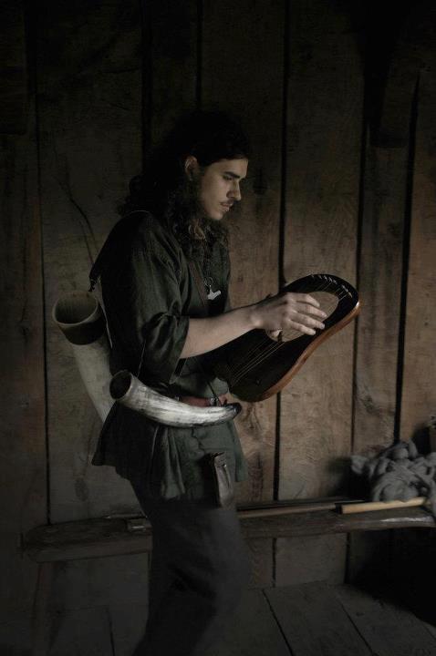 562751_325225404231542_1103448132_n